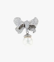 Silver Style Ribbon Bow Cultured Earrings